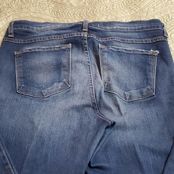 Jeans - Picture 2 of 5
